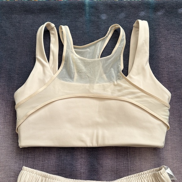 L*Space Workout Set - Cream/Bone - Picture 4 of 11